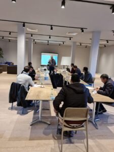 a02571e2-c2e3-4061-9082-fcbac4d2c46e